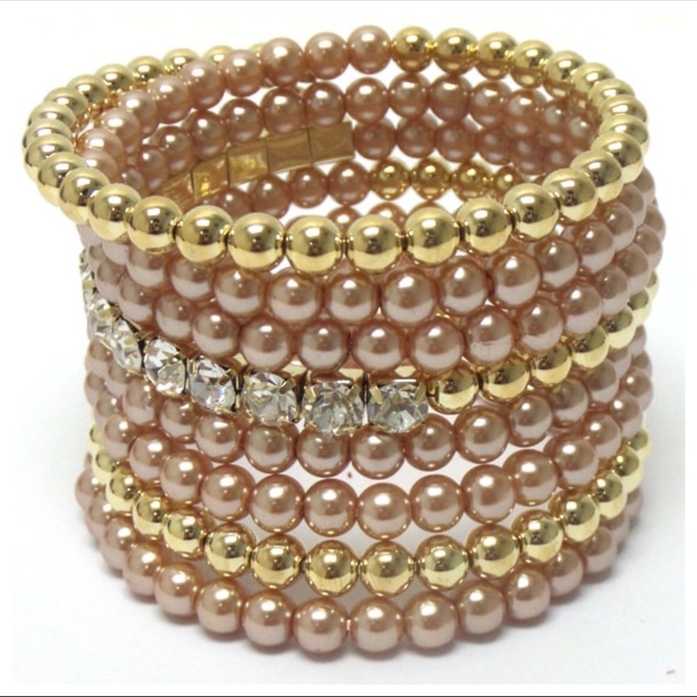 8 LAYER PEARL WRAP BRACELET WITH CRYSTAL ACCENT